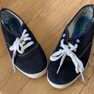 Black keds